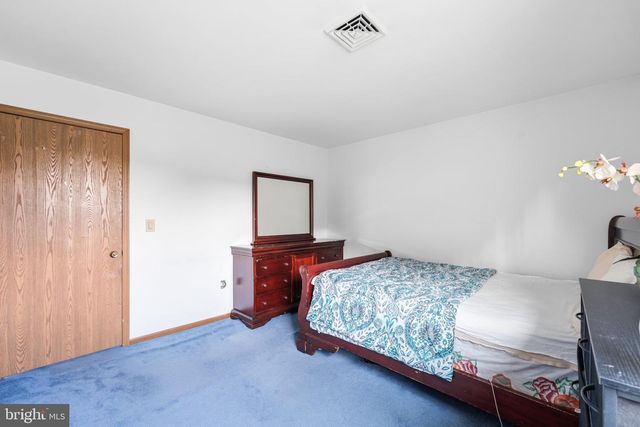 102 FAIRVIEW, Harrisburg, PA 17112