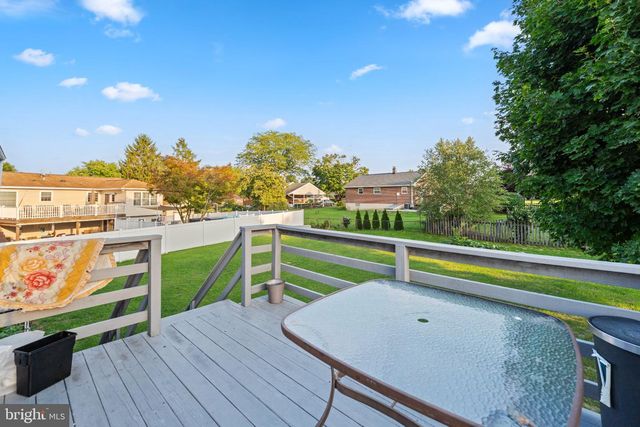 102 FAIRVIEW, Harrisburg, PA 17112