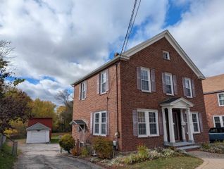 52 Mammoth Road, Manchester, NH 03109
