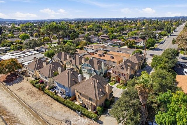 108 S Mountain A, Monrovia, CA 91016