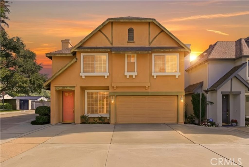 108 S Mountain A, Monrovia, CA 91016