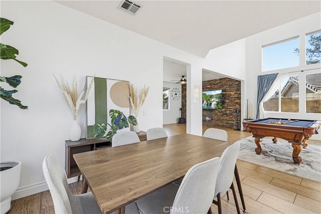 26726 Neff Court, Canyon Country, CA 91351