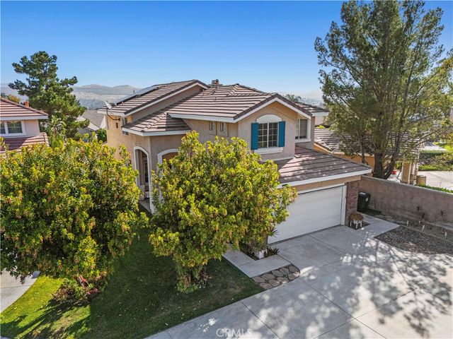 26726 Neff Court, Canyon Country, CA 91351