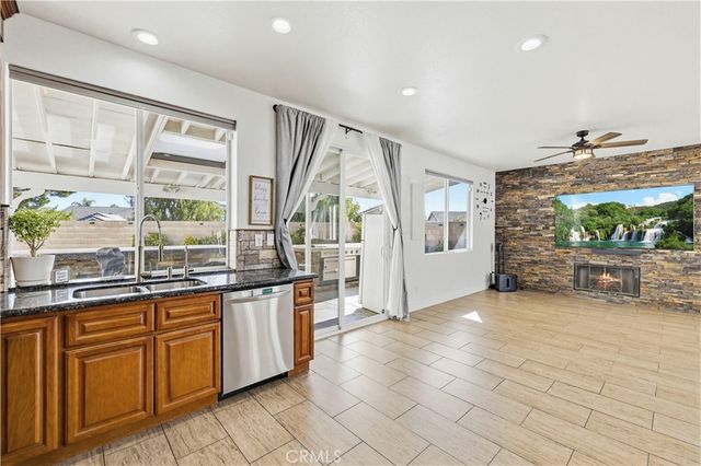 26726 Neff Court, Canyon Country, CA 91351