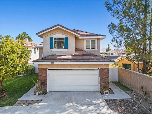 26726 Neff Court, Canyon Country, CA 91351
