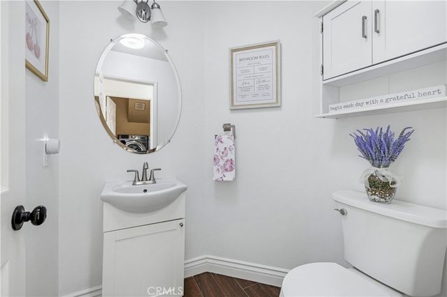 26726 Neff Court, Canyon Country, CA 91351