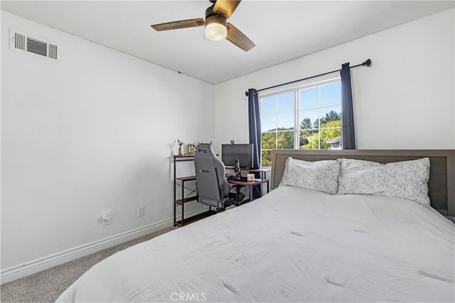 26726 Neff Court, Canyon Country, CA 91351