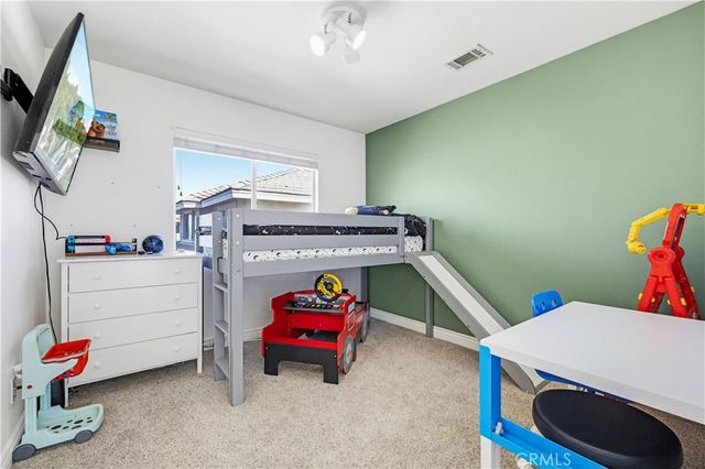 26726 Neff Court, Canyon Country, CA 91351