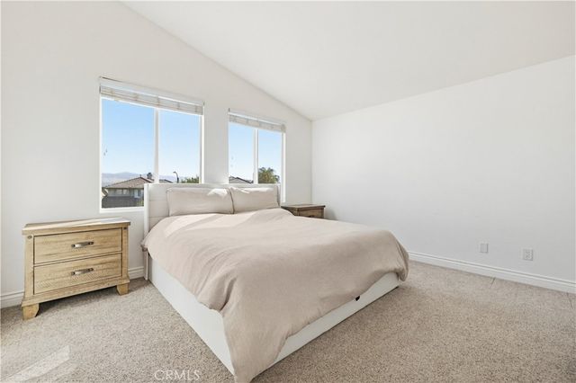 26726 Neff Court, Canyon Country, CA 91351