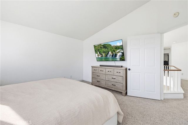 26726 Neff Court, Canyon Country, CA 91351