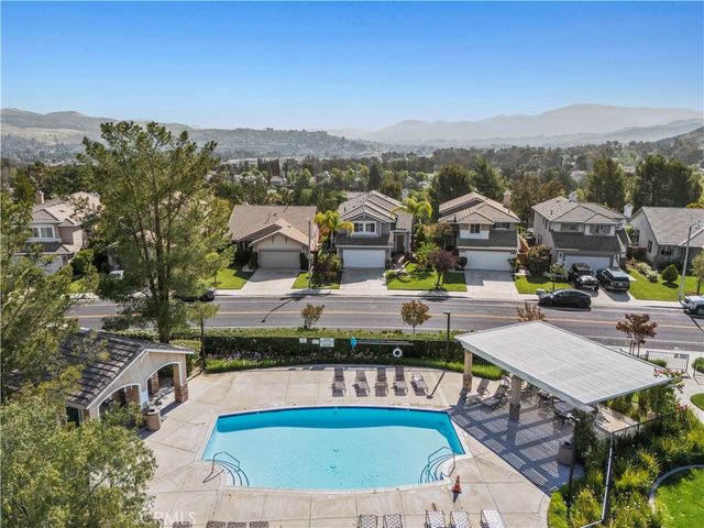 26726 Neff Court, Canyon Country, CA 91351