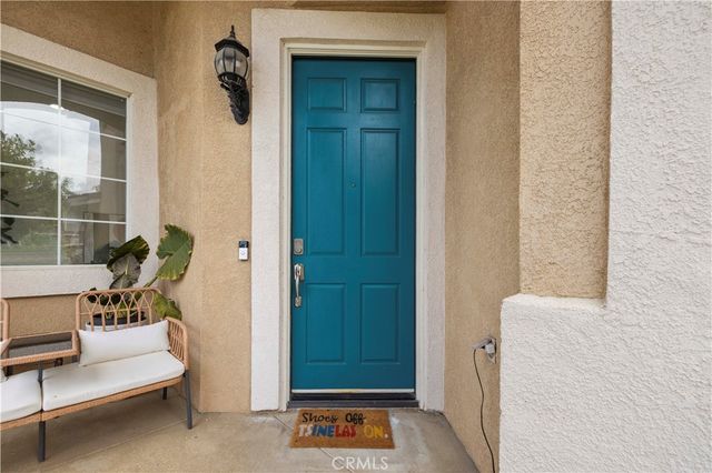 26726 Neff Court, Canyon Country, CA 91351