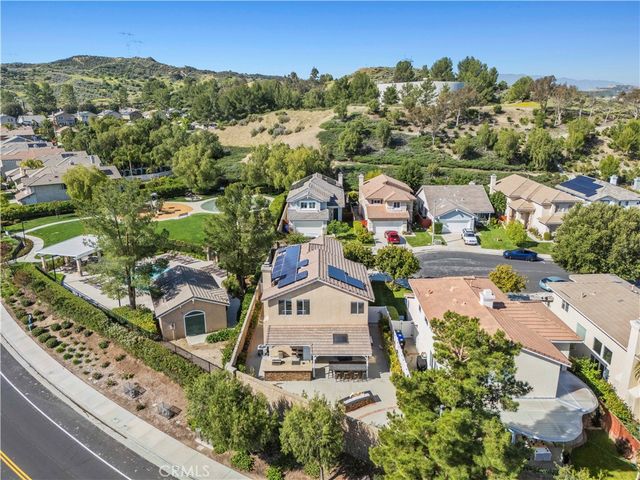 26726 Neff Court, Canyon Country, CA 91351