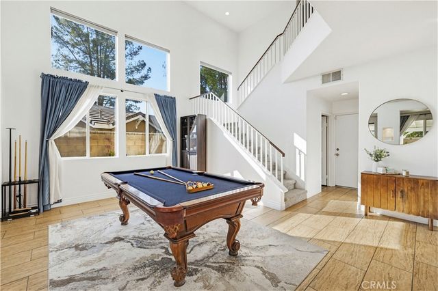 26726 Neff Court, Canyon Country, CA 91351