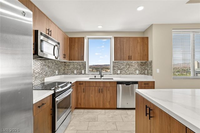 8255 South Las Vegas Boulevard 802, Las Vegas, NV 89123