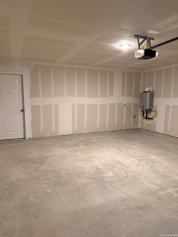 264 Ottawa Way, New Braunfels, TX 78130