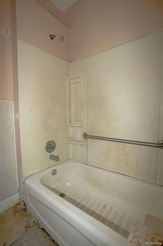 4039 Gladstone Street, Detroit, MI 48204