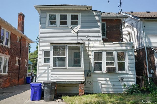 4039 Gladstone Street, Detroit, MI 48204
