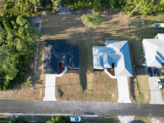 2716 2ND ST SW, Lehigh Acres, FL 33976