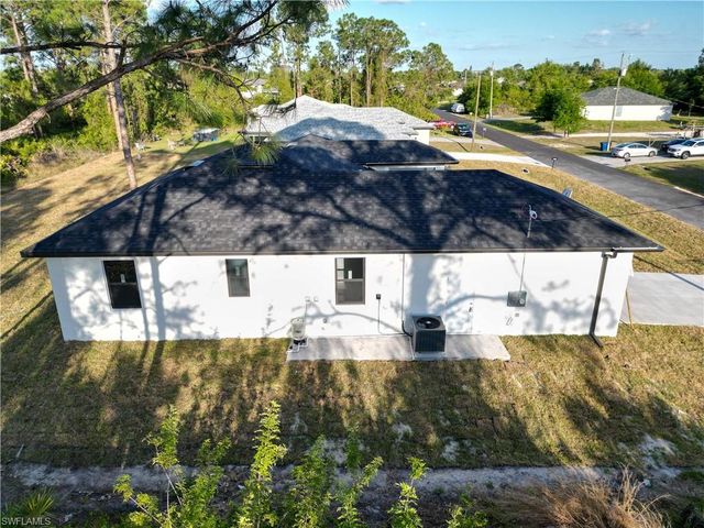 2716 2ND ST SW, Lehigh Acres, FL 33976