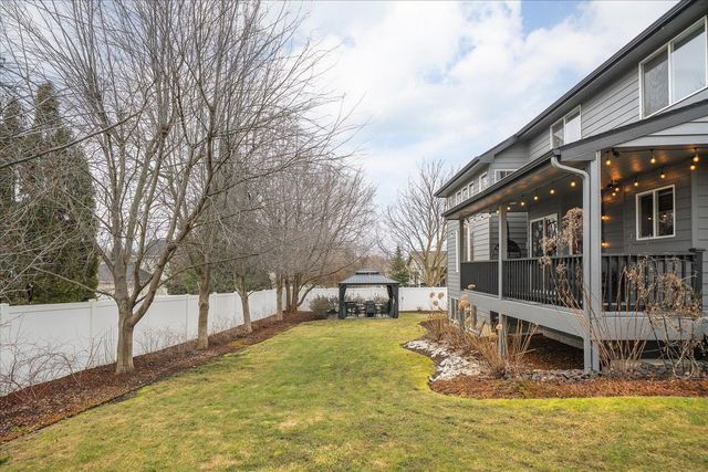 2402 W Carolina Ct, Spokane, WA 99208