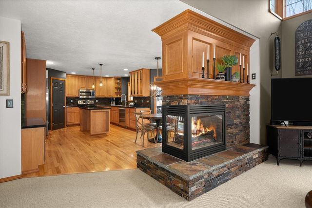 2402 W Carolina Ct, Spokane, WA 99208