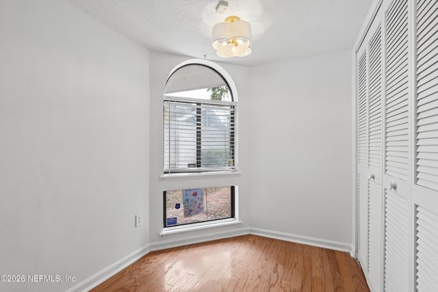 8118 BAYMEADOWS Circle E 17, Jacksonville, FL 32256