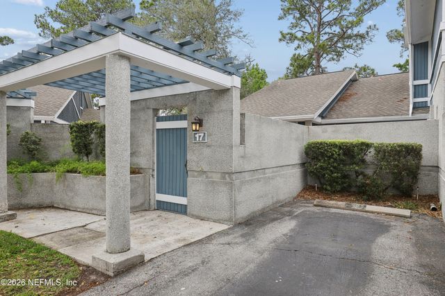 8118 BAYMEADOWS Circle E 17, Jacksonville, FL 32256