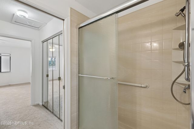 8118 BAYMEADOWS Circle E 17, Jacksonville, FL 32256