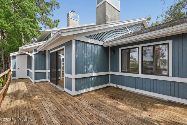 8118 BAYMEADOWS Circle E 17, Jacksonville, FL 32256