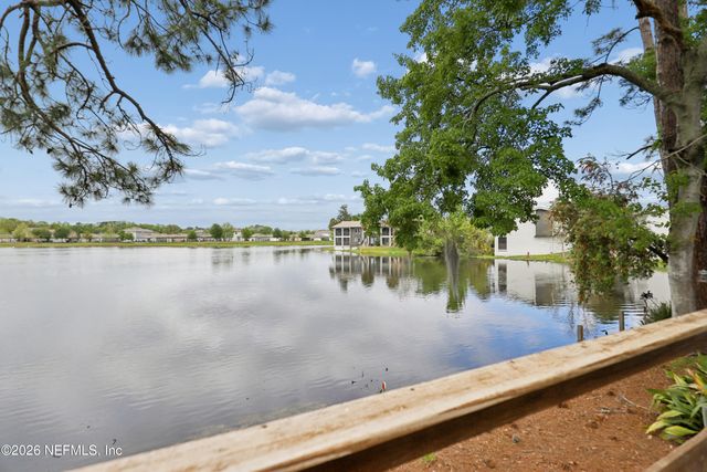 8118 BAYMEADOWS Circle E 17, Jacksonville, FL 32256