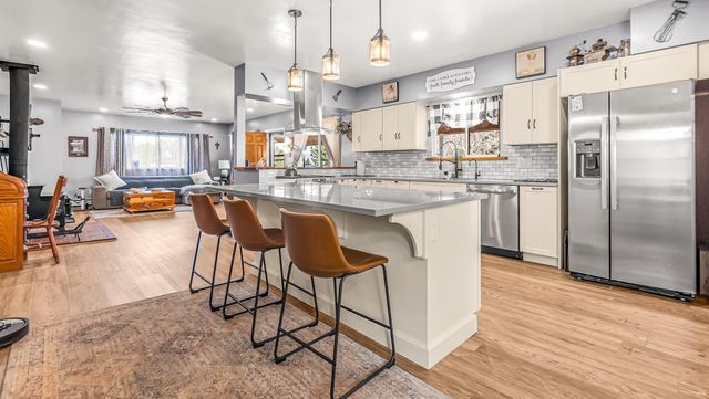 134 4th Street, Meeker, CO 81641