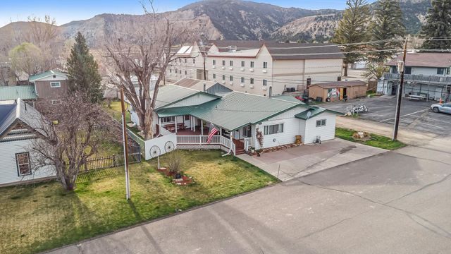 134 4th Street, Meeker, CO 81641