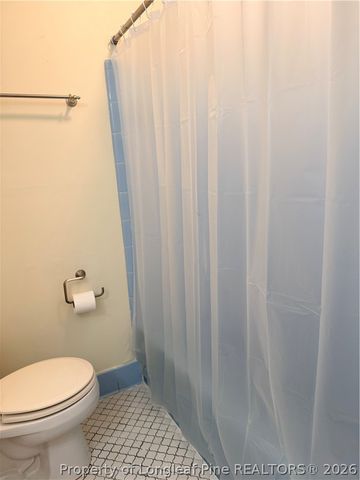 425 Dunmore Road, Fayetteville, NC 28303