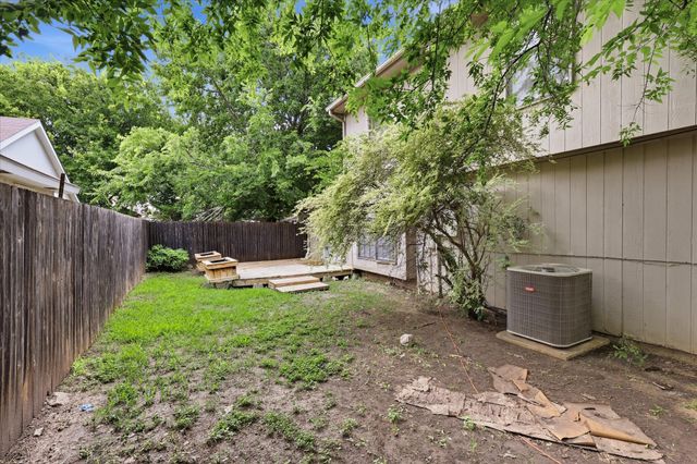 6733 Dandelion Drive, Fort Worth, TX 76137