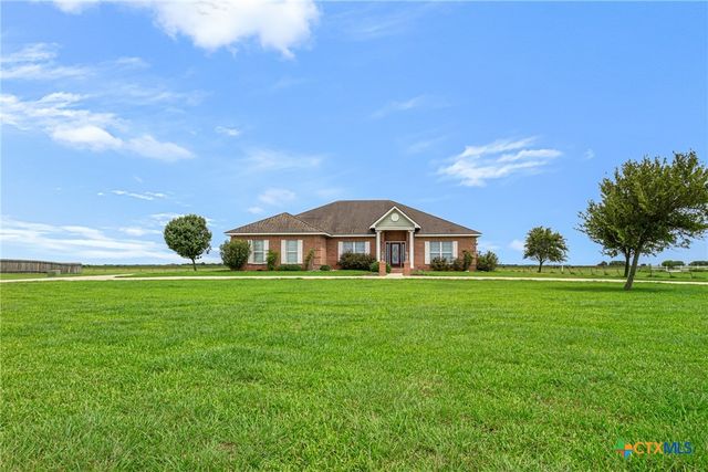 444 E Maxwell Ditch Road, Port Lavaca, TX 77979