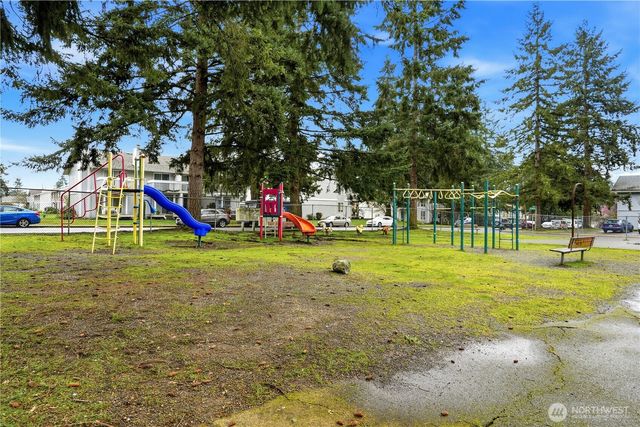 34027 1st Place S, Federal Way, WA 98003