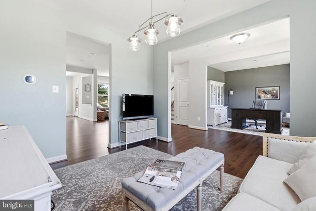 606 CANDICE DR, Mount Airy, MD 21771