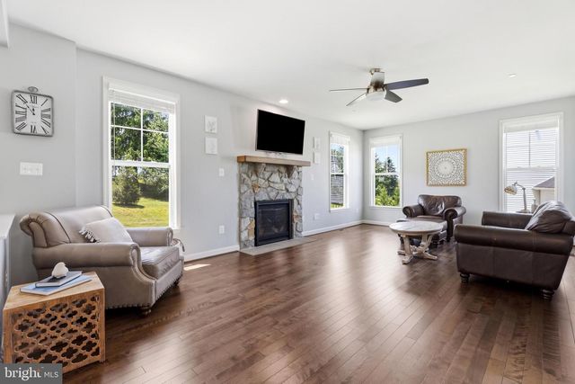 606 CANDICE DR, Mount Airy, MD 21771