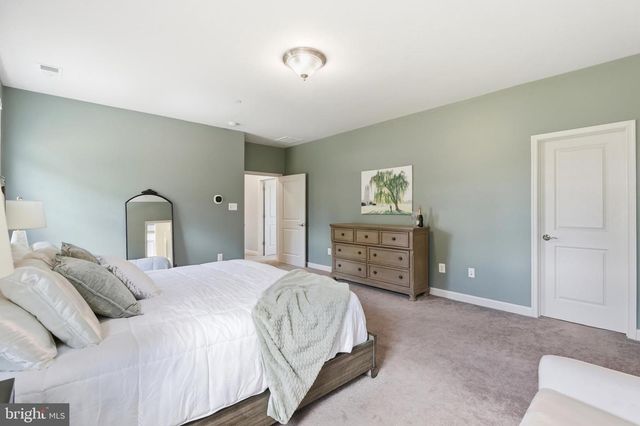 606 CANDICE DR, Mount Airy, MD 21771
