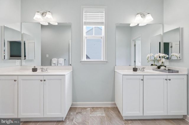 606 CANDICE DR, Mount Airy, MD 21771