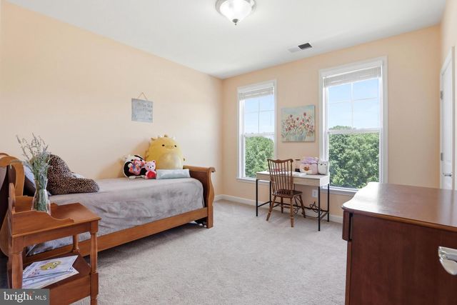 606 CANDICE DR, Mount Airy, MD 21771