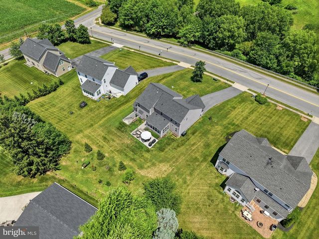 606 CANDICE DR, Mount Airy, MD 21771