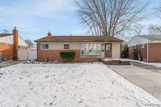 8245 Roosevelt Street, Taylor, MI 48180