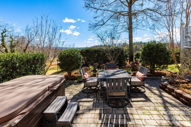 181 Leisure Ridge Drive, Mars Hill, NC 28754