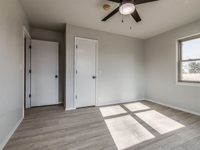 10754 E 530 Road, Claremore, OK 74019