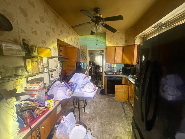 7524 S Wabash Avenue, Chicago, IL 60619