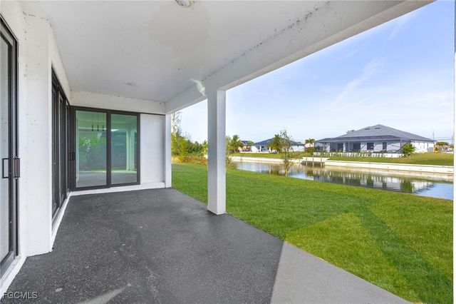 1517 SW 28th TER, Cape Coral, FL 33914