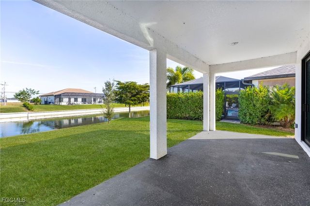 1517 SW 28th TER, Cape Coral, FL 33914