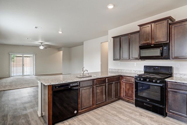 3643 Timberline Road NE, Rio Rancho, NM 87144
